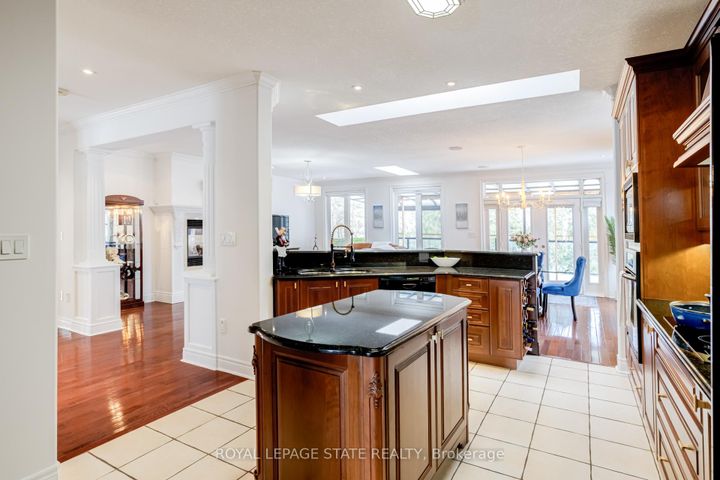 Photo 9 at 17 Mcnutt Street, Bram West, Brampton