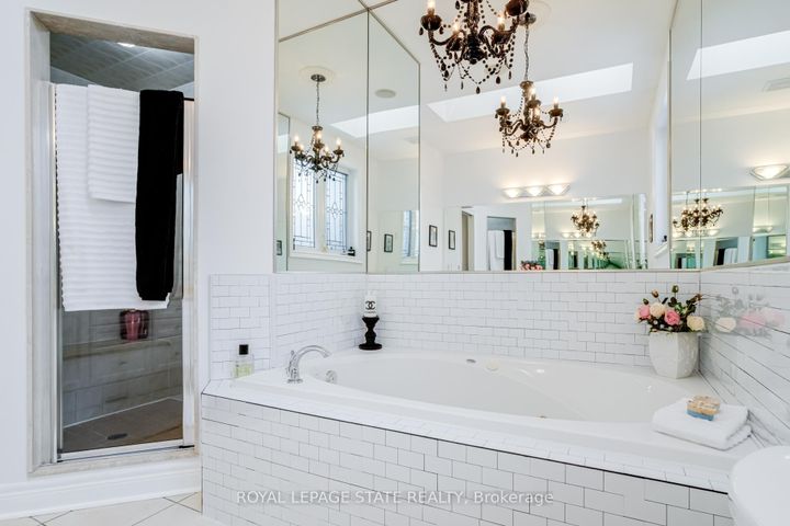 Photo 24 at 17 Mcnutt Street, Bram West, Brampton