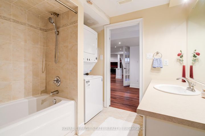 Photo 41 at 17 Mcnutt Street, Bram West, Brampton