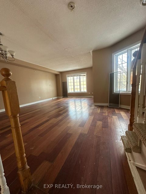 Photo 7 at 10 Guildpark Pathway, Guildwood, Toronto