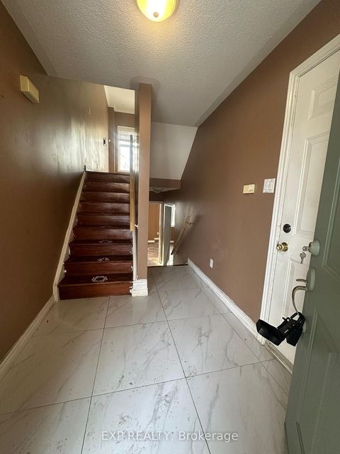 Photo 29 at 10 Guildpark Pathway, Guildwood, Toronto