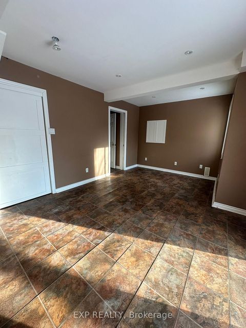 Photo 32 at 10 Guildpark Pathway, Guildwood, Toronto