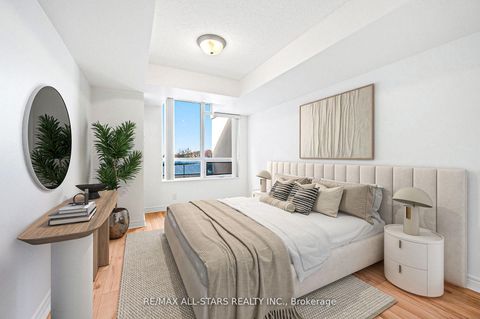 Photo 7 at 536 - 33 Cox Boulevard, Unionville, Markham