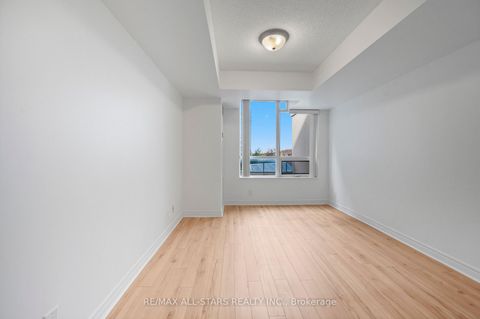 Photo 20 at 536 - 33 Cox Boulevard, Unionville, Markham