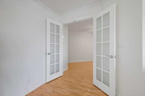 Photo 23 at 536 - 33 Cox Boulevard, Unionville, Markham