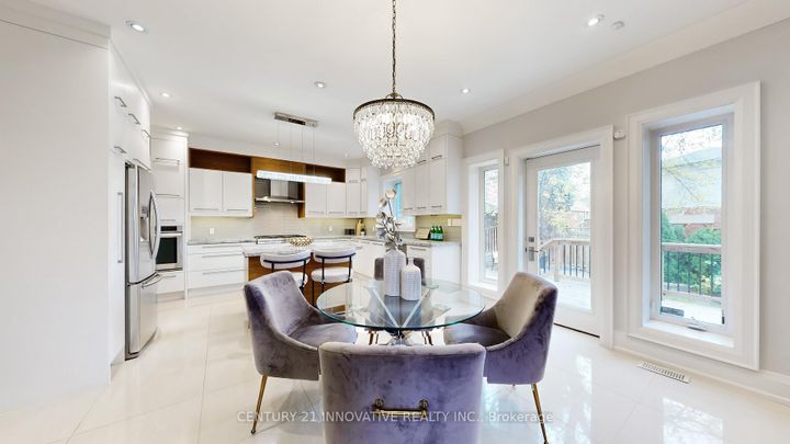 Photo 5 at 1 Dustan Crescent, East York, Toronto