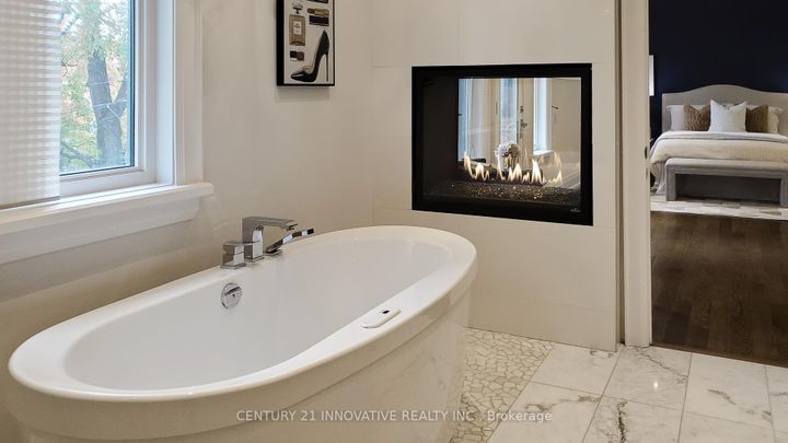 Photo 24 at 1 Dustan Crescent, East York, Toronto