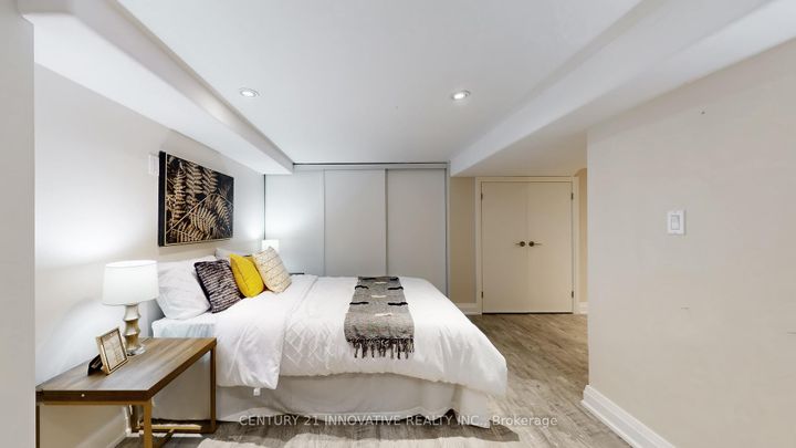 Photo 38 at 1 Dustan Crescent, East York, Toronto