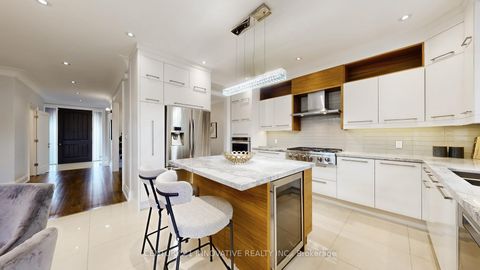 Photo 8 at 1 Dustan Crescent, East York, Toronto