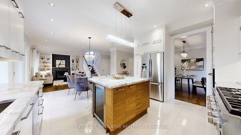 Photo 11 at 1 Dustan Crescent, East York, Toronto