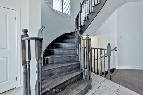 Photo 2 at 187 Lyle Drive, Bowmanville, Clarington