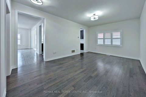 Photo 3 at 187 Lyle Drive, Bowmanville, Clarington