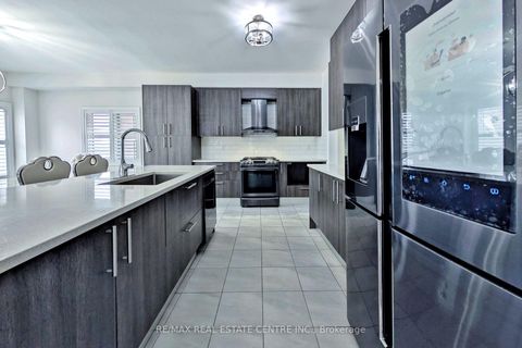 Photo 10 at 187 Lyle Drive, Bowmanville, Clarington