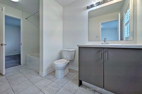 Photo 32 at 187 Lyle Drive, Bowmanville, Clarington