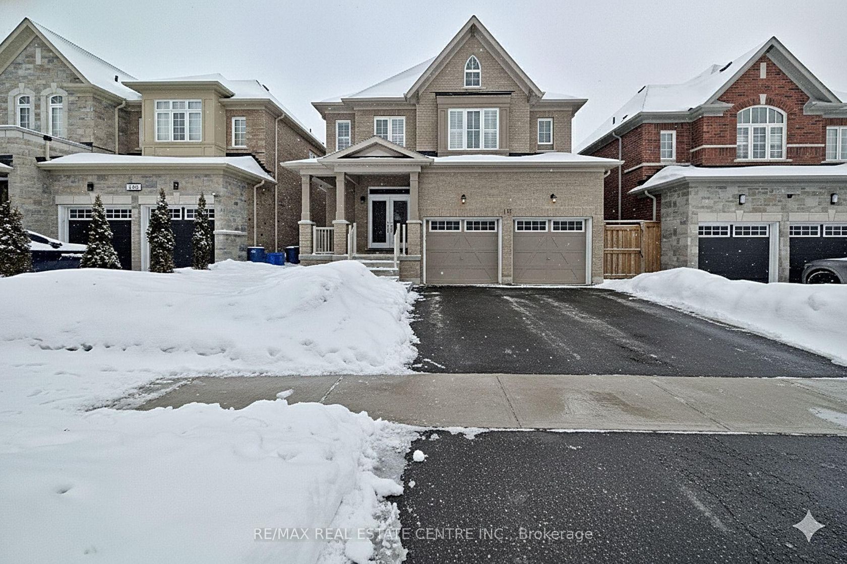 187 Lyle Drive, Bowmanville, Clarington 