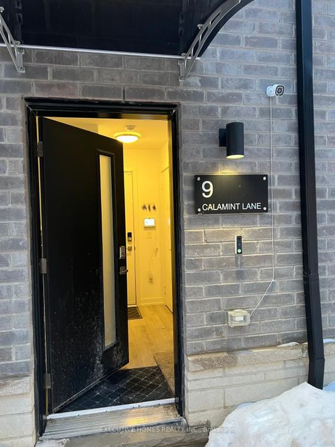 Photo 2 at 9 Calamint Lane, L'Amoreaux, Toronto