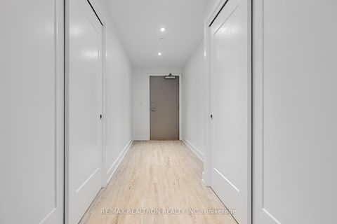 Photo 15 at 814 - 185 Dunlop Street E, Lakeshore, Barrie