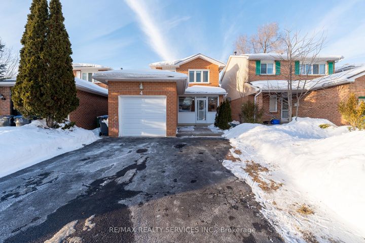 Photo 0 at 4 Summertime Court, Heart Lake West, Brampton