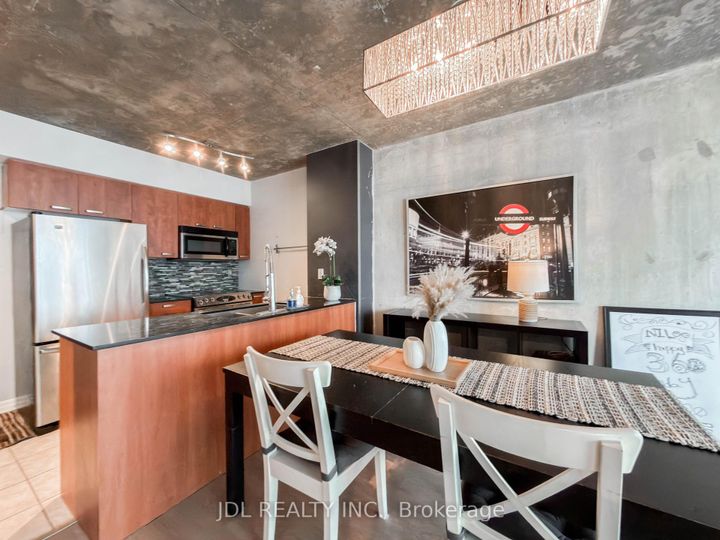 Photo 6 at 1607 - 22 Wellesley Street E, Yonge Corridor, Toronto