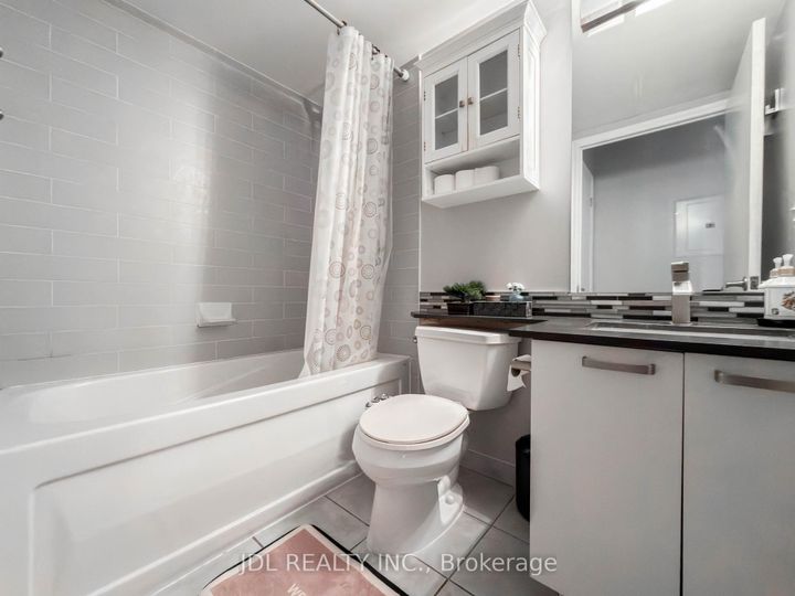 Photo 27 at 1607 - 22 Wellesley Street E, Yonge Corridor, Toronto