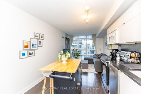 Photo 3 at 746 - 151 Dan Leckie Way, Waterfront Communities C1, Toronto