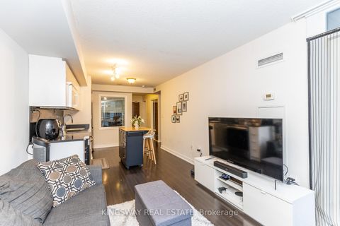 Photo 6 at 746 - 151 Dan Leckie Way, Waterfront Communities C1, Toronto