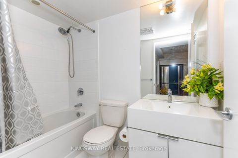 Photo 11 at 746 - 151 Dan Leckie Way, Waterfront Communities C1, Toronto