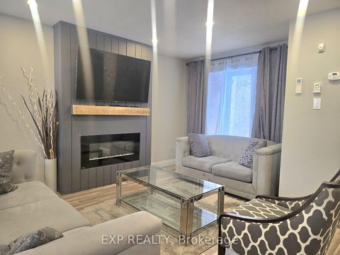 Photo 7 at 44 - 700 Harmony Road N, Pinecrest, Oshawa