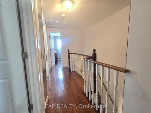 Photo 11 at 44 - 700 Harmony Road N, Pinecrest, Oshawa