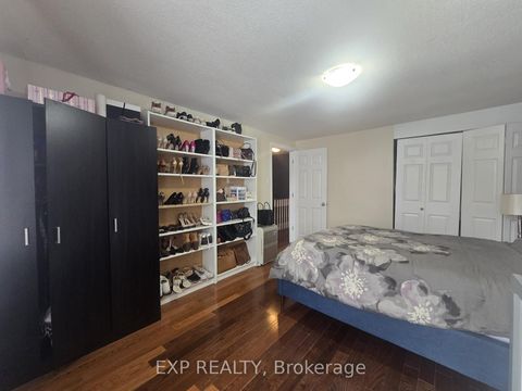 Photo 16 at 44 - 700 Harmony Road N, Pinecrest, Oshawa