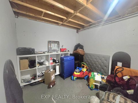 Photo 24 at 44 - 700 Harmony Road N, Pinecrest, Oshawa