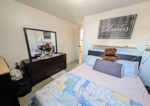 Photo 17 at 15 - 120 Nonquon Road, Centennial, Oshawa