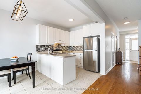 Photo 4 at 40 Forsyth Crescent, West Bayfield, Barrie