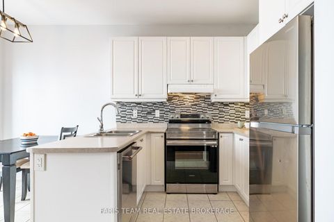 Photo 6 at 40 Forsyth Crescent, West Bayfield, Barrie