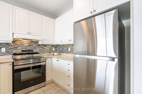 Photo 7 at 40 Forsyth Crescent, West Bayfield, Barrie