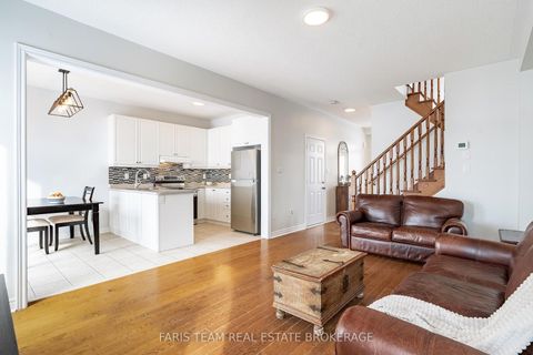 Photo 16 at 40 Forsyth Crescent, West Bayfield, Barrie