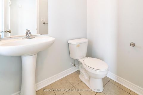 Photo 17 at 40 Forsyth Crescent, West Bayfield, Barrie