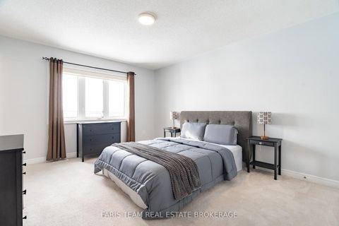 Photo 19 at 40 Forsyth Crescent, West Bayfield, Barrie