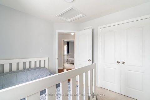 Photo 26 at 40 Forsyth Crescent, West Bayfield, Barrie