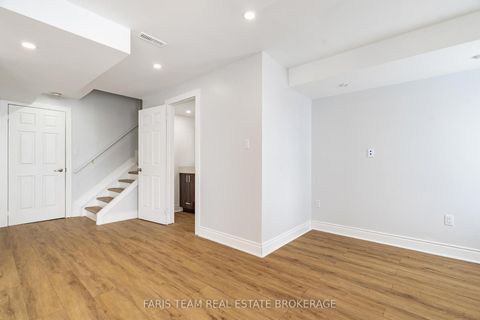 Photo 30 at 40 Forsyth Crescent, West Bayfield, Barrie