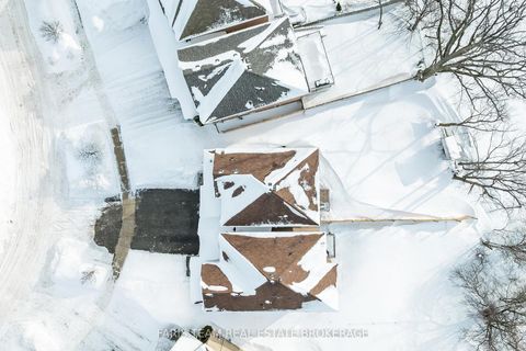 Photo 42 at 40 Forsyth Crescent, West Bayfield, Barrie