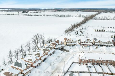 Photo 43 at 40 Forsyth Crescent, West Bayfield, Barrie