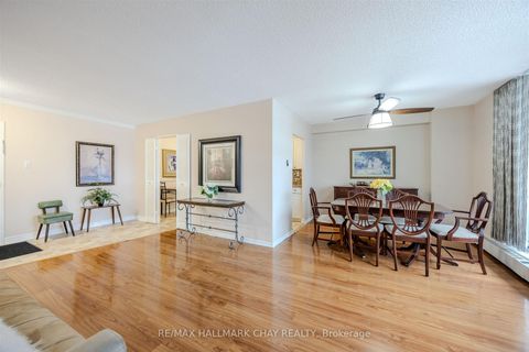 Photo 11 at 208 - 1210 Radom Street, Bay Ridges, Pickering
