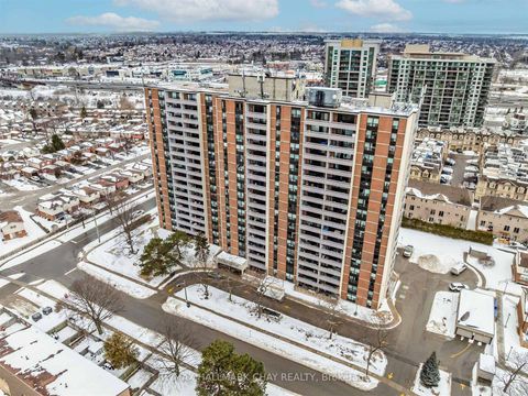 Photo 44 at 208 - 1210 Radom Street, Bay Ridges, Pickering