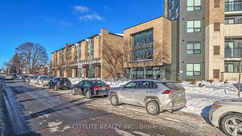 Photo 3 at 313 - 1 Falaise Road, West Hill, Toronto