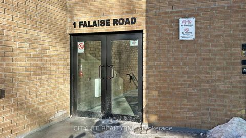Photo 5 at 313 - 1 Falaise Road, West Hill, Toronto