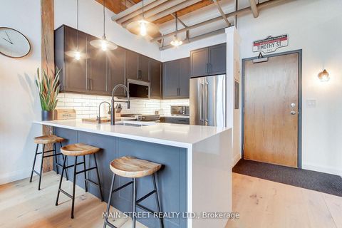 Photo 6 at 310 - 543 Timothy Street W, Central Newmarket, Newmarket