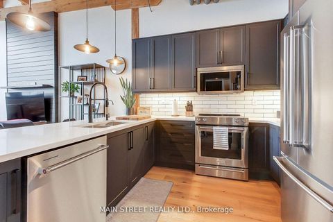 Photo 9 at 310 - 543 Timothy Street W, Central Newmarket, Newmarket