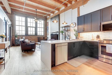 Photo 13 at 310 - 543 Timothy Street W, Central Newmarket, Newmarket