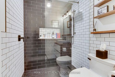 Photo 25 at 310 - 543 Timothy Street W, Central Newmarket, Newmarket